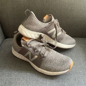 Men’s New Balance Fresh Foam gray shoe